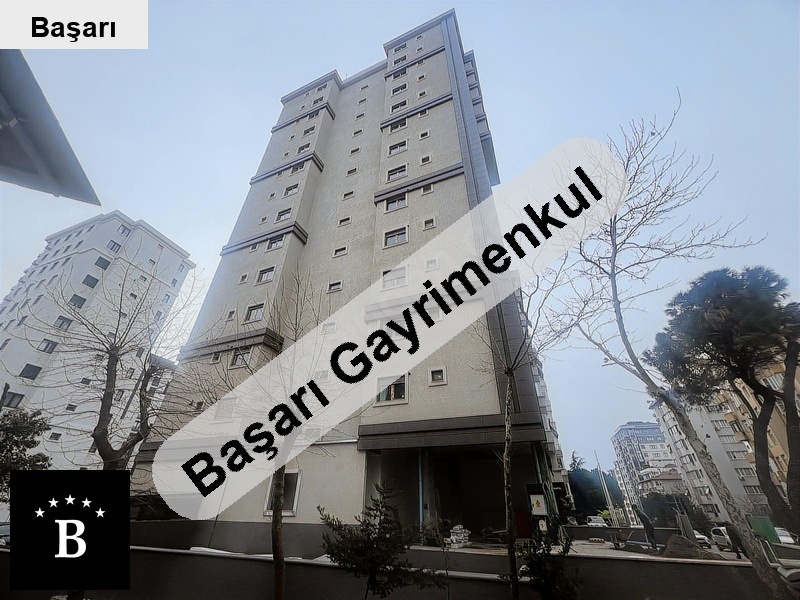 Başarı'dan cıda full deniz  adalar manzaralı sıfır 2+1 daire / lux