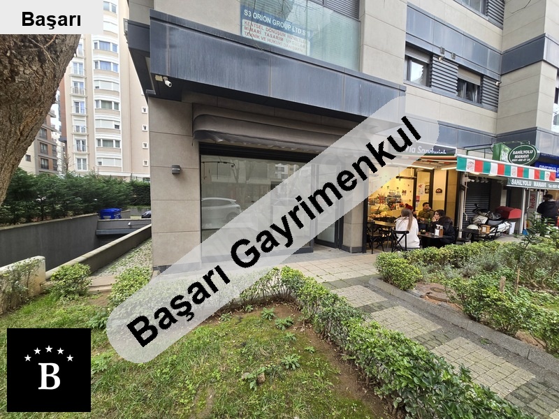 Başarı'dan in en presti̇jli̇ noktasinda bi̇na çi̇ft cephe