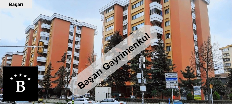 Başarı'dan kozyatağı altın sitesinde satılık daire