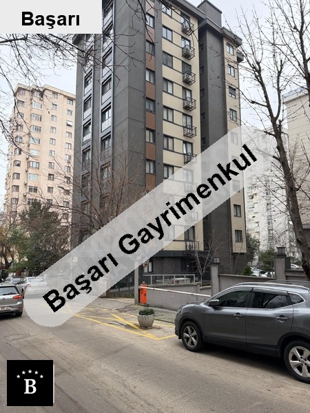 Başarı'dan erenköyde bagdata yakin 5 yillik 75m2 2+1 kombi̇li̇