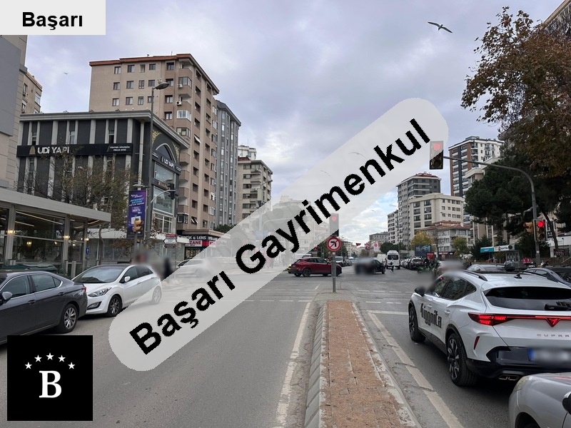 Başarı'dan suadiye ayşekadın da 110m2 dükkan
