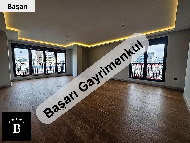 Başarı'dan katta tek 148 m&sup2; net balkonlu 2 ara&ccedil;lik otopark hakki