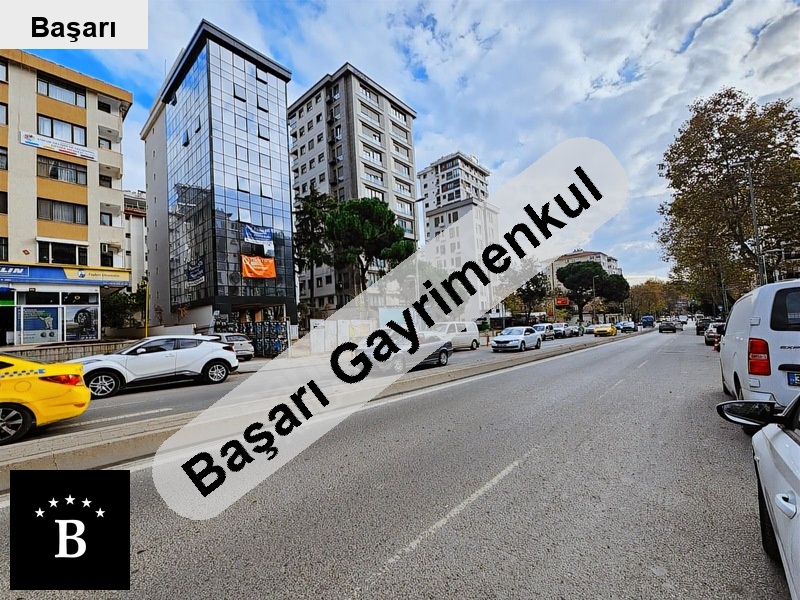 Başarı'dan kadiköy ayşekadin şemsetti̇n günaltay cadüstü satilik plaza kati