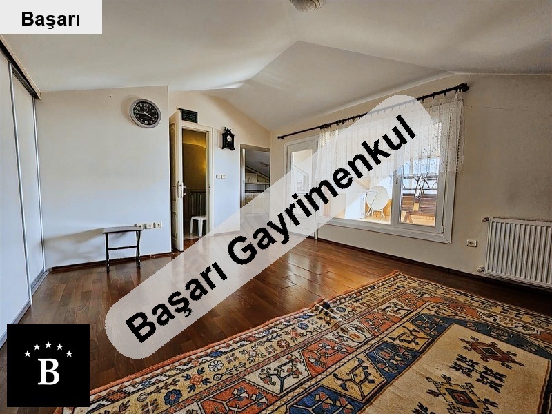 Başarı'dan erenköy'de kısmi manzaralı 6 + 1 dubleks