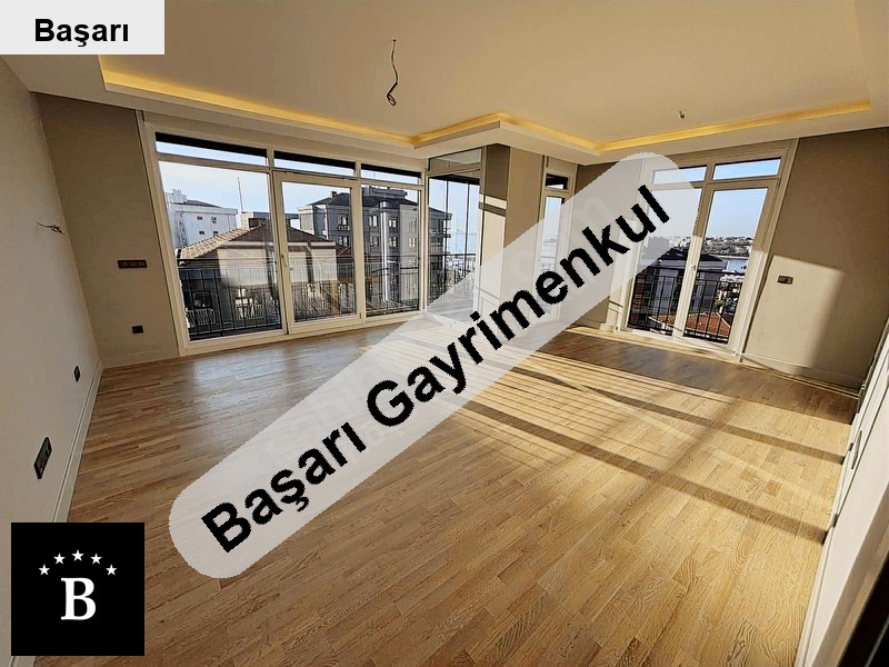 Başarı'dan deniz  marina manzaralı 110 net sıfır 3+1