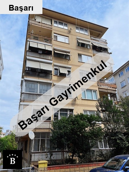 Başarı'dan erenköy çamliköşk sokakta kentsel dönüşüme gi̇rmi̇ş firsat dai̇re