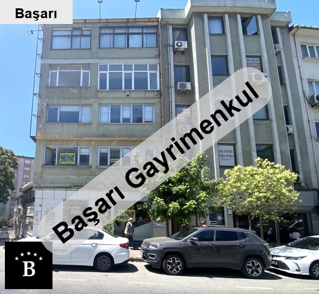 Başarı'dan kadiköy bağdat cad satilik dükkan  ofi̇s