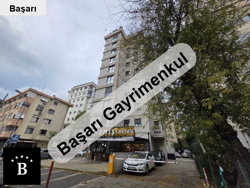 Başarı'dan bostanci | 7 yillik bi̇nada balkonlu ara kat boş (3+1)