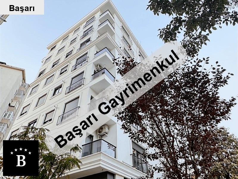 Başarı'dan  merkezde 3+1 yeni̇ bi̇na balkonlu mükemmel lokasyonda