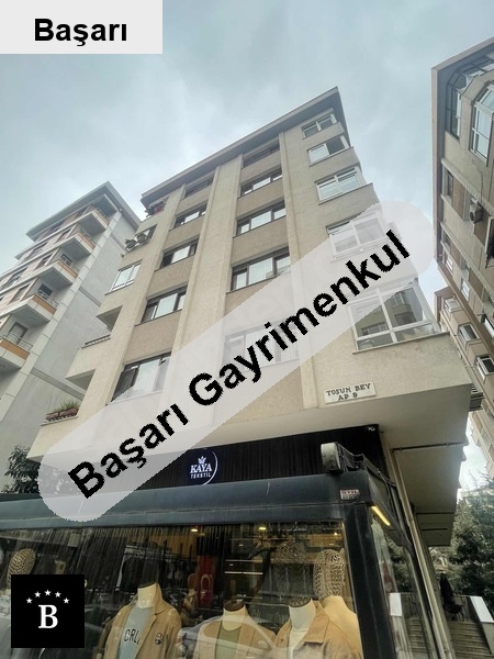 Başarı'dan kozyatagi metro hastane park 300 metre 3+1 130m2