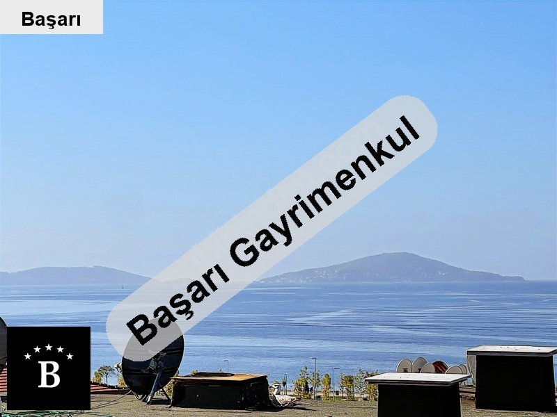 Başarı'dan  sahi̇lde lebi̇derya  220m2 4+2 dubleks!!