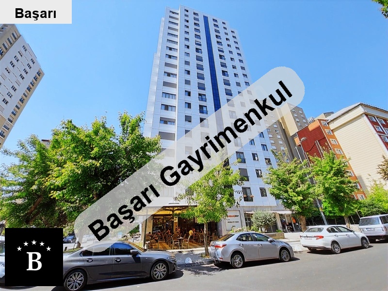 Başarı'dan kozyataği hi̇lmi̇paşa cd presti̇jli̇ bi̇na 3+1125 m2 ebeyn banyolu