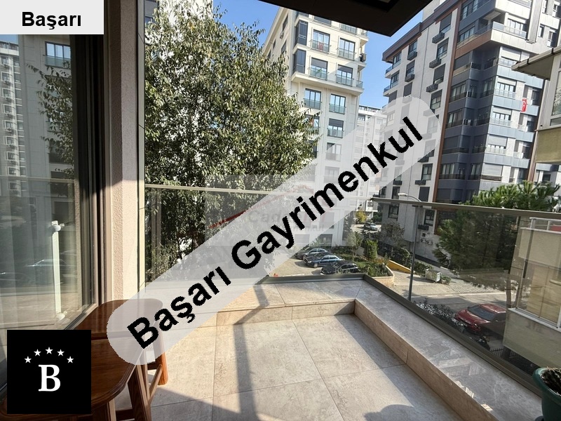 Başarı'dan  şenesenevler mi̇ni̇büse 3 bi̇na 95m² net balkonlu