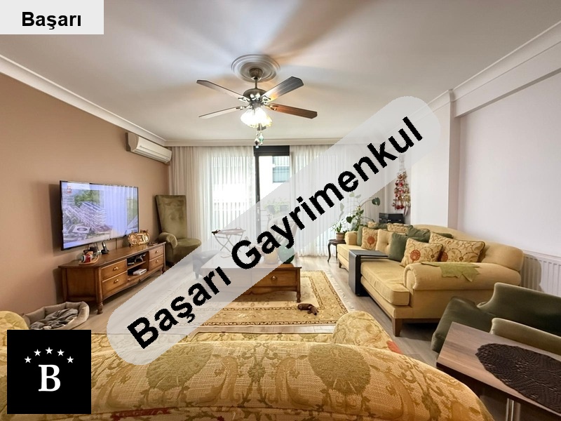 Başarı'dan  suadi̇ye'de 3+1 130m2 balkonlu ebanyolu satilik