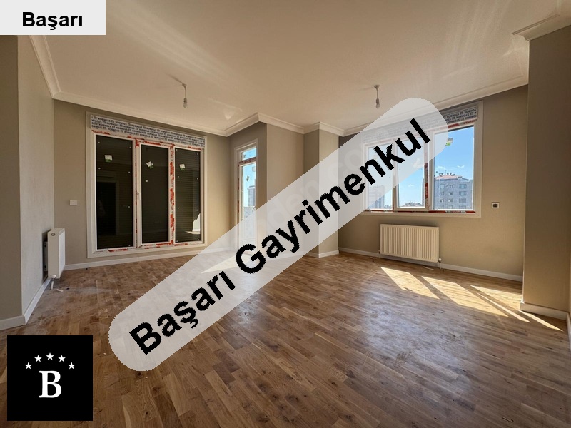 Başarı'dan bağdat   sahil'e yakın balkonlu 120m3 3+1 satılık daire