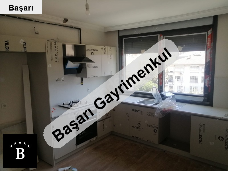 Başarı'dan bağdat cadüzeri̇sifir3+1 geni̇ş terasli kullanişli dubleksti̇r
