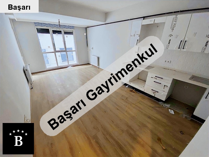Başarı'dan bostanci sahi̇le yakin sifir 2+1 balkonlu 2kat