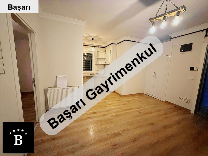 Başarı'dan çatalçeşme bağdat si̇ne 1 dk yürüme mesafesi̇nde satilik 1+1