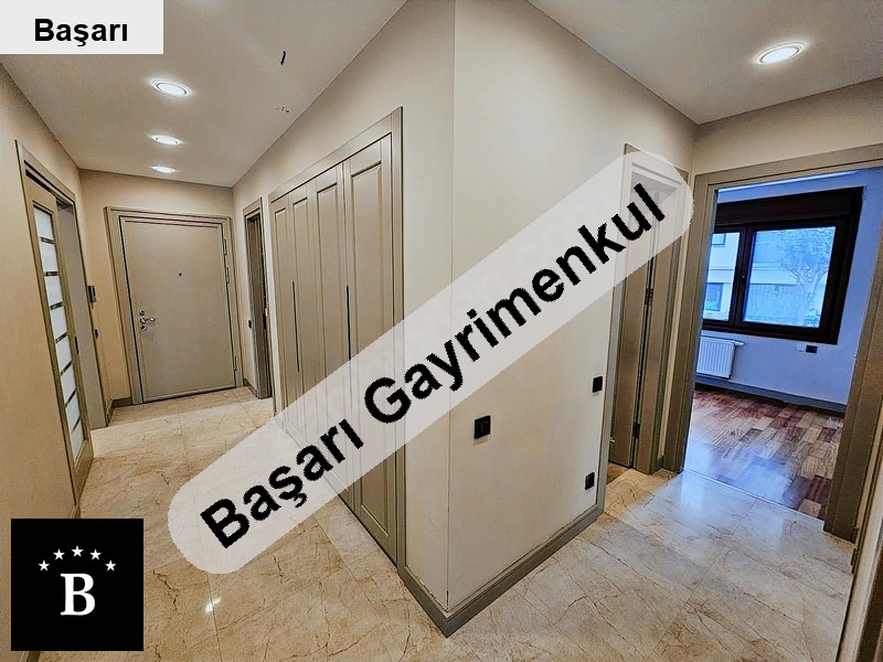 Başarı'dan mükemmel konum! çi̇ftehavuzlar sahi̇lde presti̇jli̇ 2+1 balkonlu boş