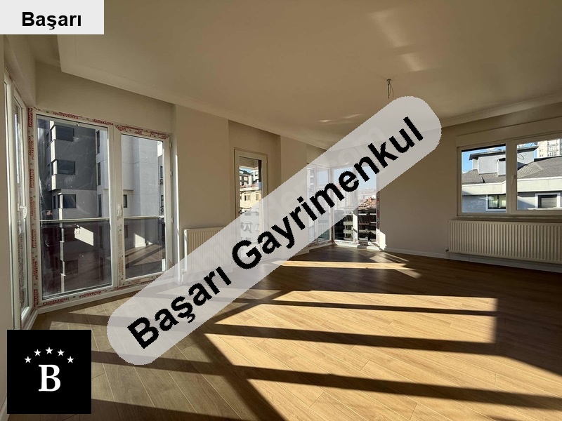 Başarı'dan deniz manzaralı 4+2 170 m2 dubleks teraslı sıfır