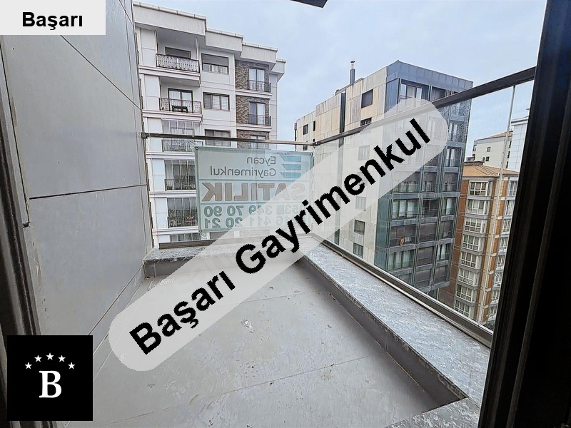 Başarı'dan fenerbahçe'de sahi̇l  bağdat i 3+1 125 m2 satilik dai̇re