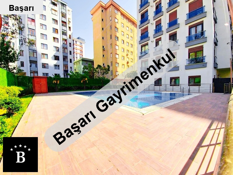 Başarı'dan ayşekadın minibüs  üzeri havuzlu balkonu 3+1