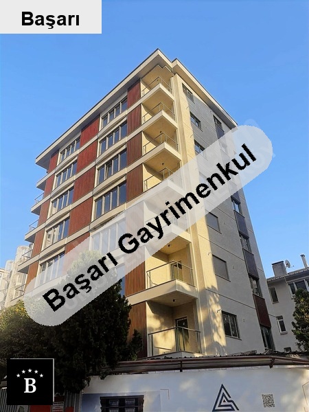 Başarı'dan erenköy bağdat'a  marmaray'a yakin 2+1 kombi̇li̇ balkonlu dai̇re!