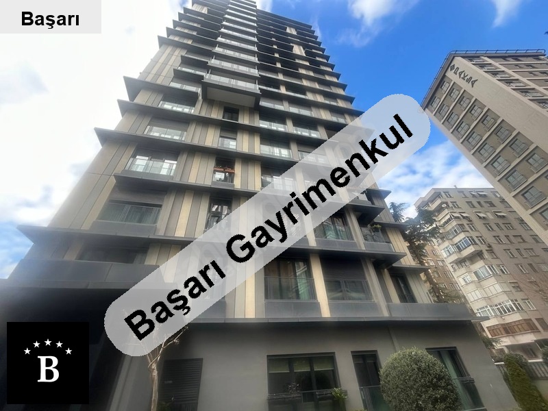 Başarı'dan fenerbahce de agaoglu  yapimi satilik 2+1 bahce kati