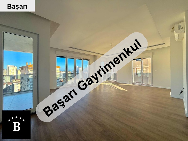 Başarı'dan deniz manzaralı 4+2 175 m2 dubleks teraslı sıfır