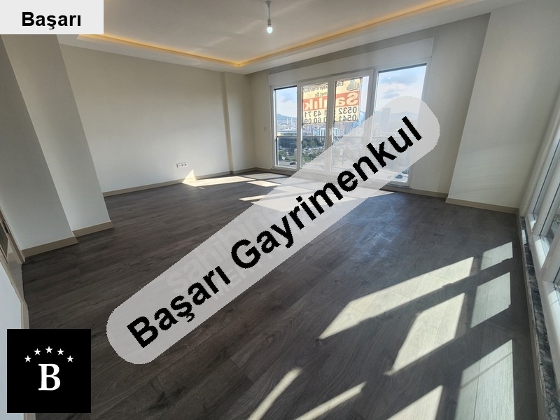 Başarı'dan merttürk ! bostanci metro durağinda i̇skanli ara kat sifir dai̇re