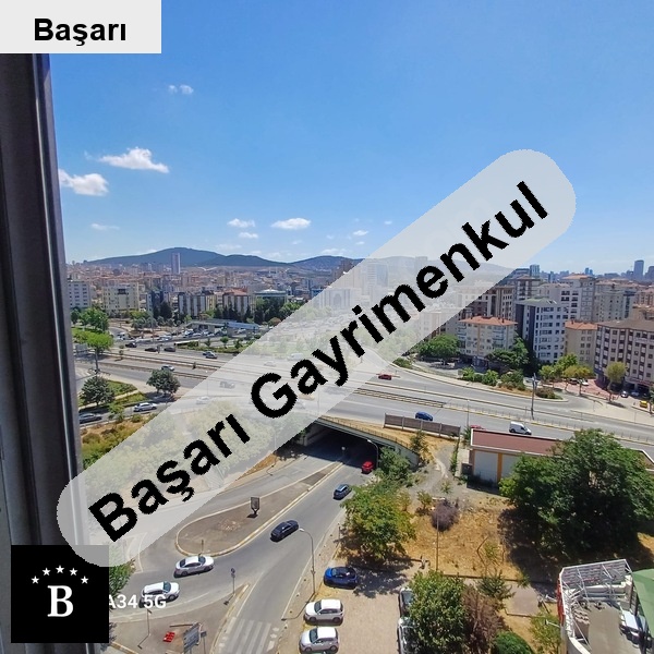 Başarı'dan bostanci metro yaninda yeni̇ bi̇nada