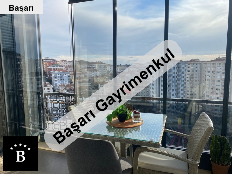 Başarı'dan  bostanci'da eli̇t si̇tede full  150 m² net