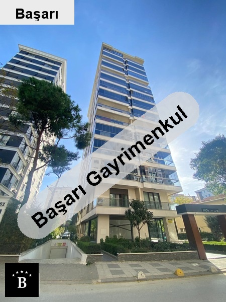 Başarı'dan erenköy i̇stasyonda boş balkon gi̇yi̇nme odali 170 m2 4+1