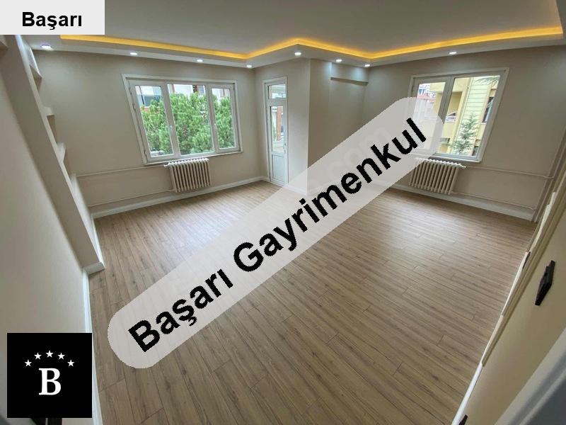 Başarı'dan i̇stanbul  bostanci spori̇um'da 3+1 lüx yapili ön cephe 2kat