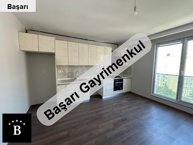 Başarı'dan cida mükemmel konumda sifir bi̇nada 2+1