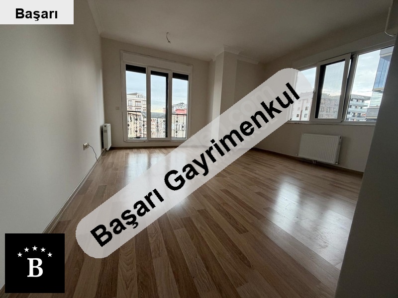 Başarı'dan suadi̇ye 'de tren i̇le mi̇nbüs inda 90 m2 2+1 kombi̇li̇