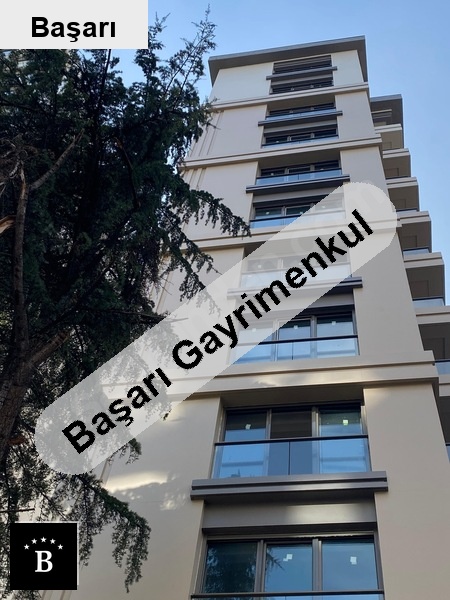 Başarı'dan  ultra lüx cemi̇ltopuzlu si̇nde 3+1 çatidublex