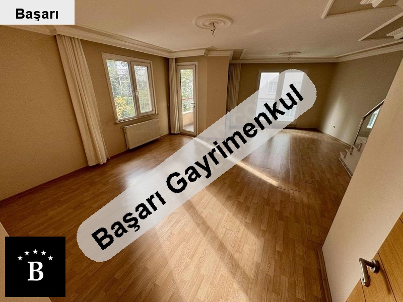 Başarı'dan bostanci tünele yakin 11 yillik 4+2 dublex