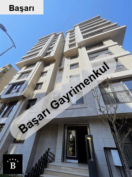 Başarı'dan  balkonlu yeni̇ bi̇na