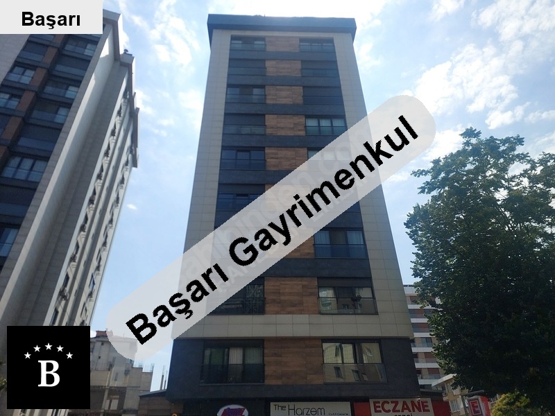 Başarı'dan suadiye'de feride geçidine çok yakın 2018 yapımı 105 m² net 3+1