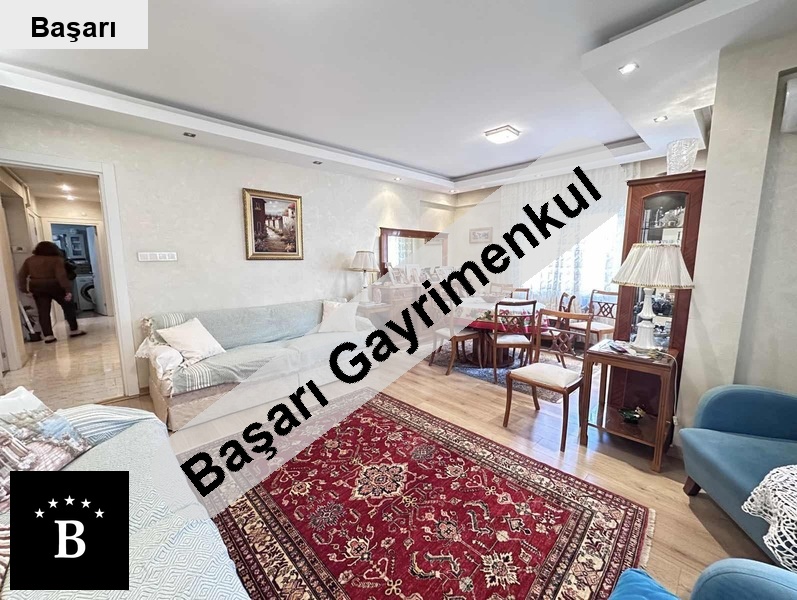 Başarı'dan kozyataği acibadem yakini satilik 3+1 dai̇re