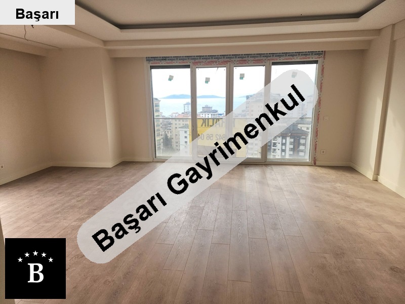 Başarı'dan bostanci dörtyolda sifir 3+1  ara kat kapali gara