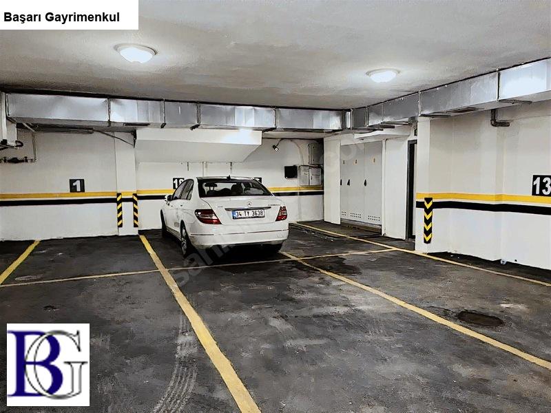 Başarı'dan Bostancı sahil'de 2018 yapımı 3+1 ebeveynli kapalı garajlı prestijli binada s&uuml;per l&uuml;x fırsattır