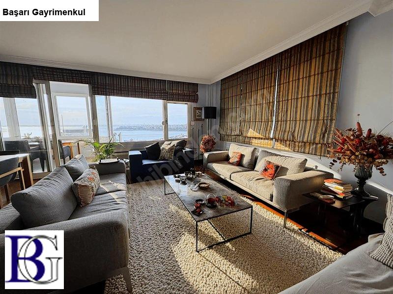 Başarı'dan fenerbah&ccedil;e burun'da  170m2 3+1 lebi̇derya deni̇z ve marina manzaralı 7/24 g&uuml;venlikli