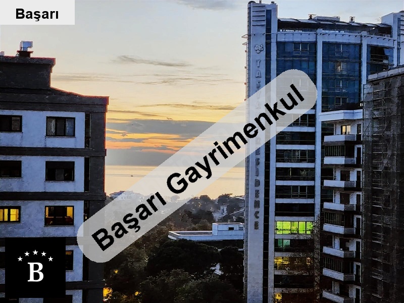 Başarı'dan 'da 60 yıl parkına komşu deniz manzaralı 95m² 2+1