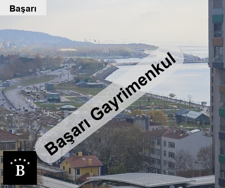 Başarı'dan satilik dai̇re bağdata 3bi̇nada 160m2 net 4+1+terasli sifir