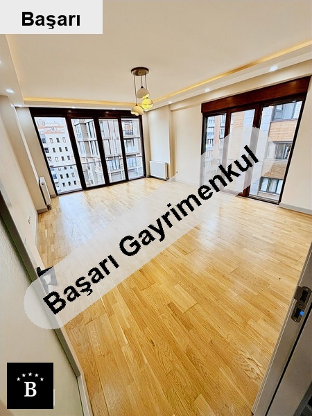 Başarı'dan  sahi̇lde 3+1 125m2 satilik dai̇re