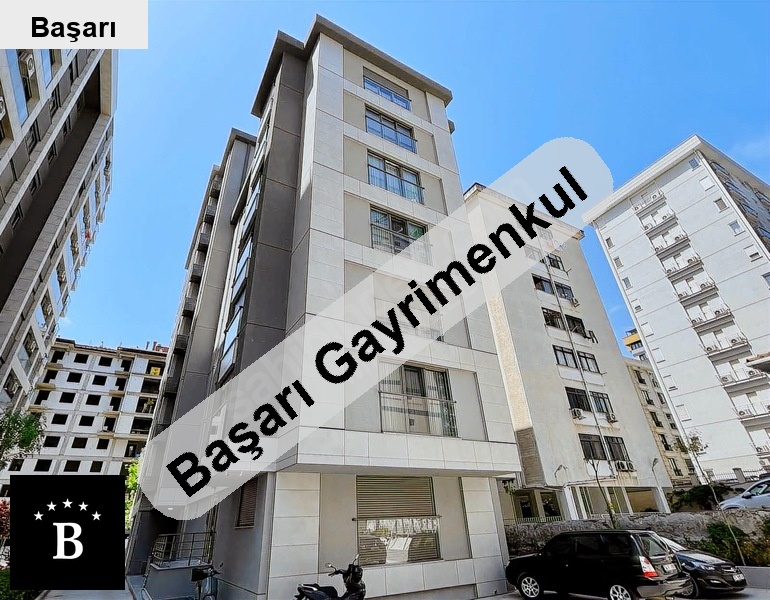 Başarı'dan  hamam sokakta katta tek 116 m2 net satilik dai̇re
