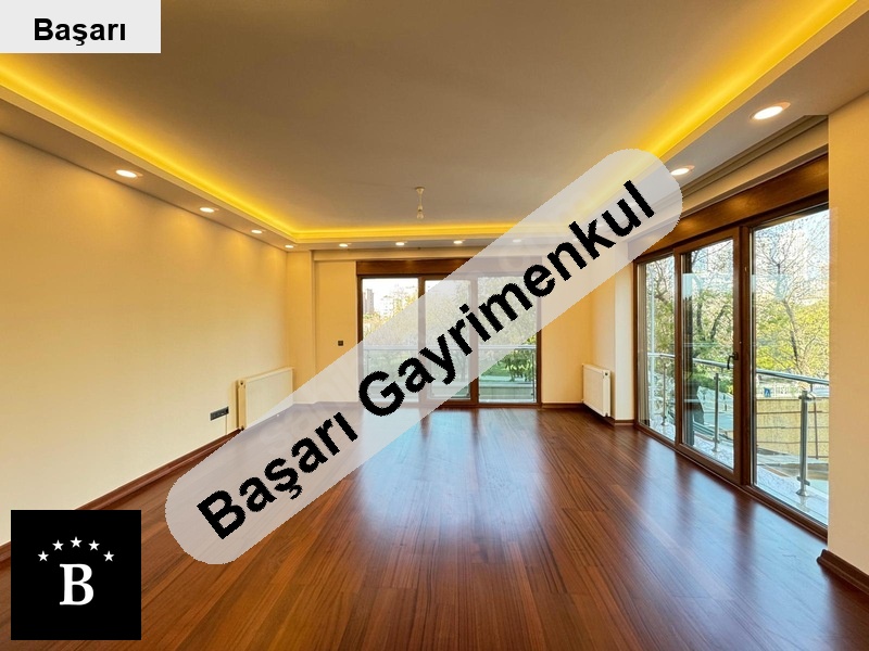 Başarı'dan  sahilde kapanmaz park manzaralı teraslı 125m2 2+1