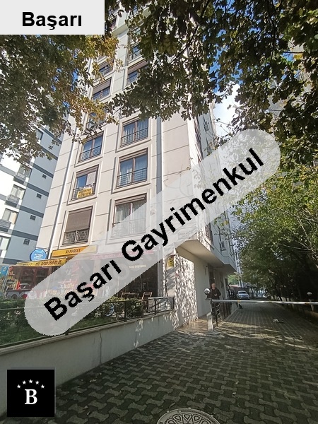 Başarı'dan bostanci'da 3+1 ebeyn banyolu lux dai̇re